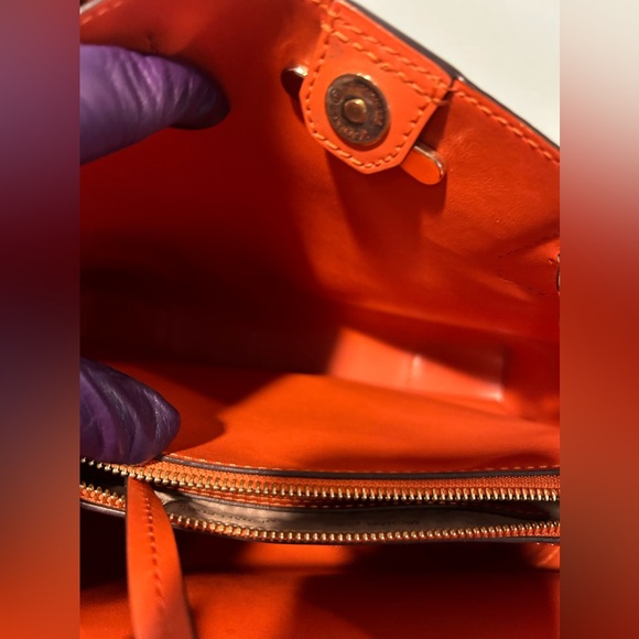 Michael Kors 2way Burnt Orange handbag/crossbody. Authentic & pre-owned - Picture 12 of 13
